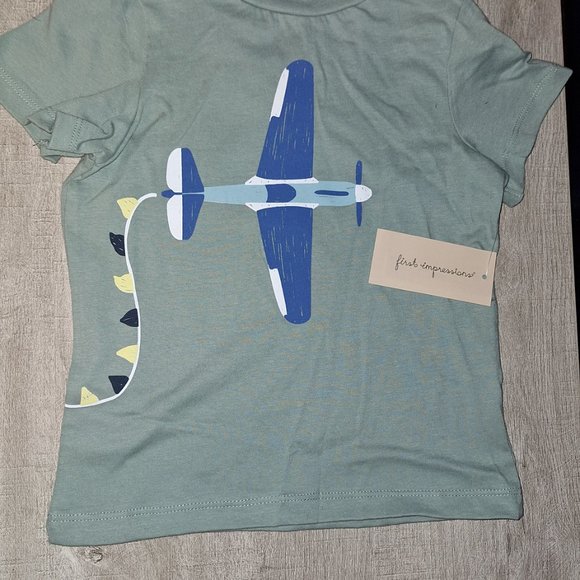 2x $15 babys  boy shirt with White/red stripesped ,and color oregano - Picture 2 of 8